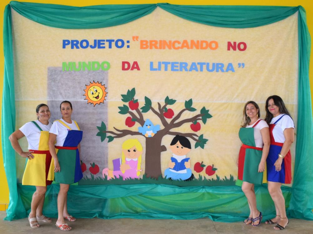 Noite de Autógrafos: Celebrando os Novos Autores da Escola - inspiração 3