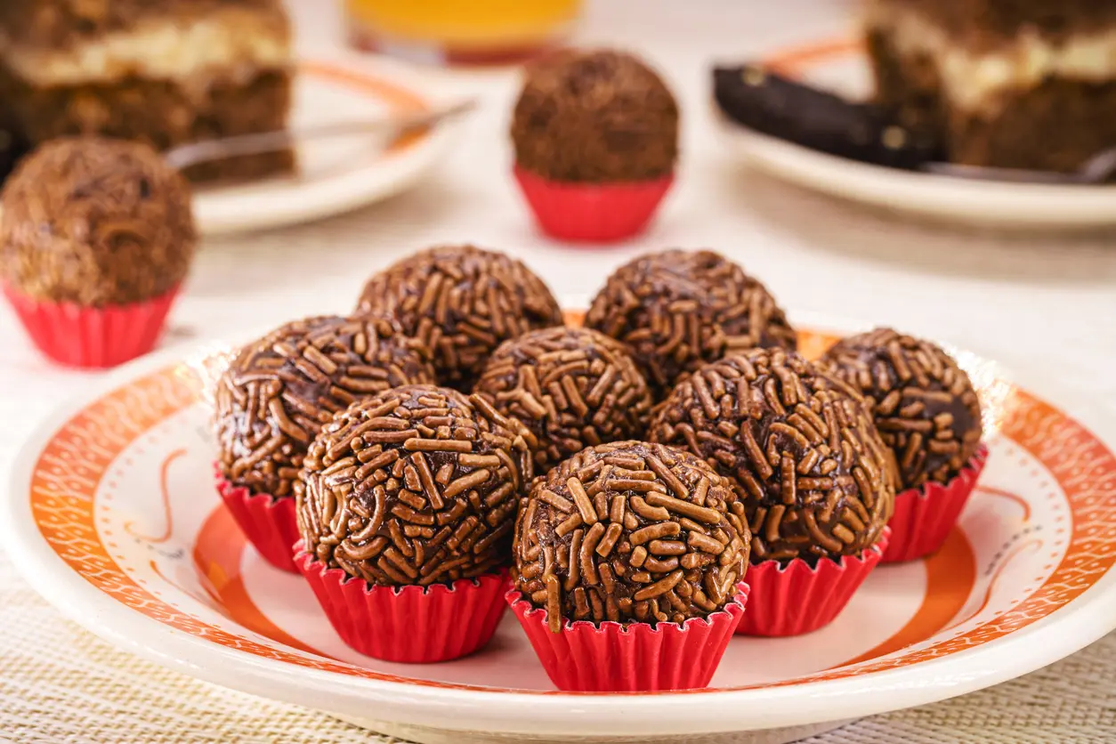 Brigadeiro Fit Gourmet: Cacau Nobre e Toques Especiais - inspiração 2