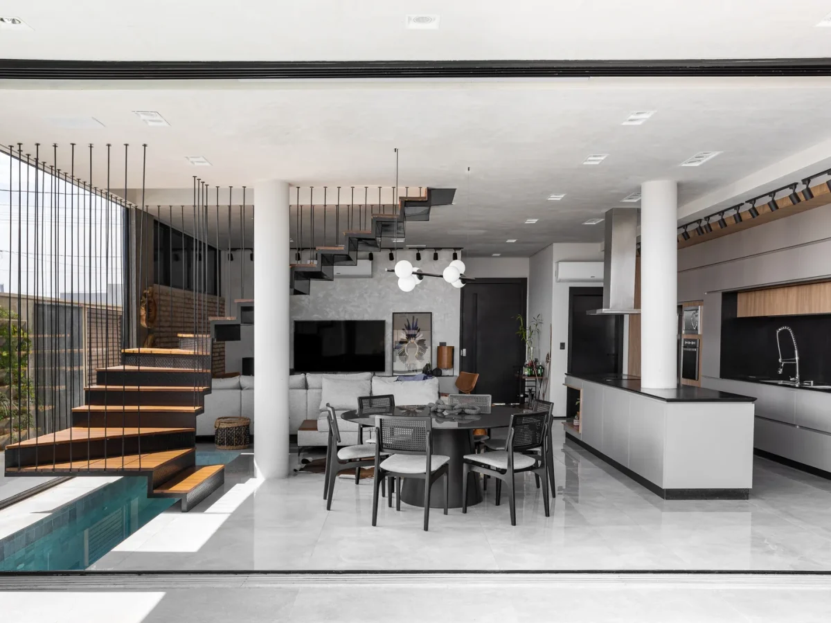 Acabamento Impecável: Verniz, Tinta ou Óleo? Qual Escolher? - inspiração 2