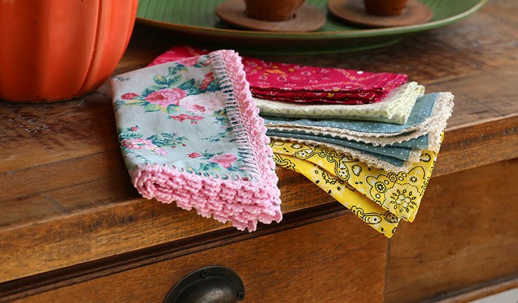 Tie-Dye em Guardanapos: Uma Explosão de Cor - inspiração 2