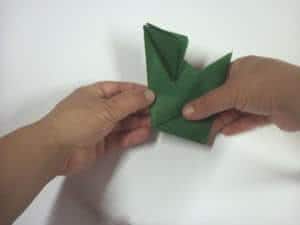 Ideias Criativas para Brincar com Sapos de Papel - inspiração 3