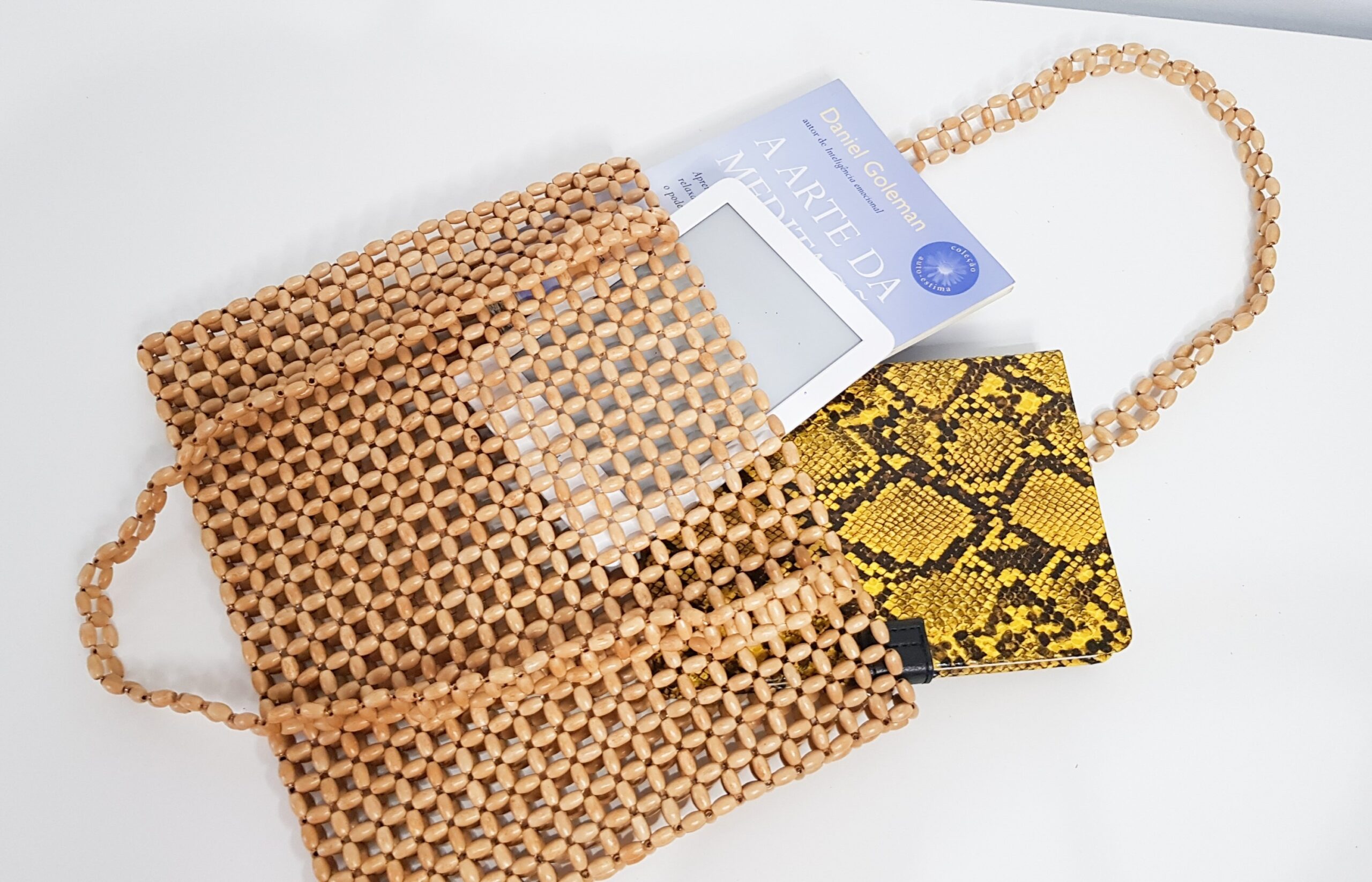 Use Miçangas de Diferentes Tamanhos para um Efeito Texturizado - inspiração 2