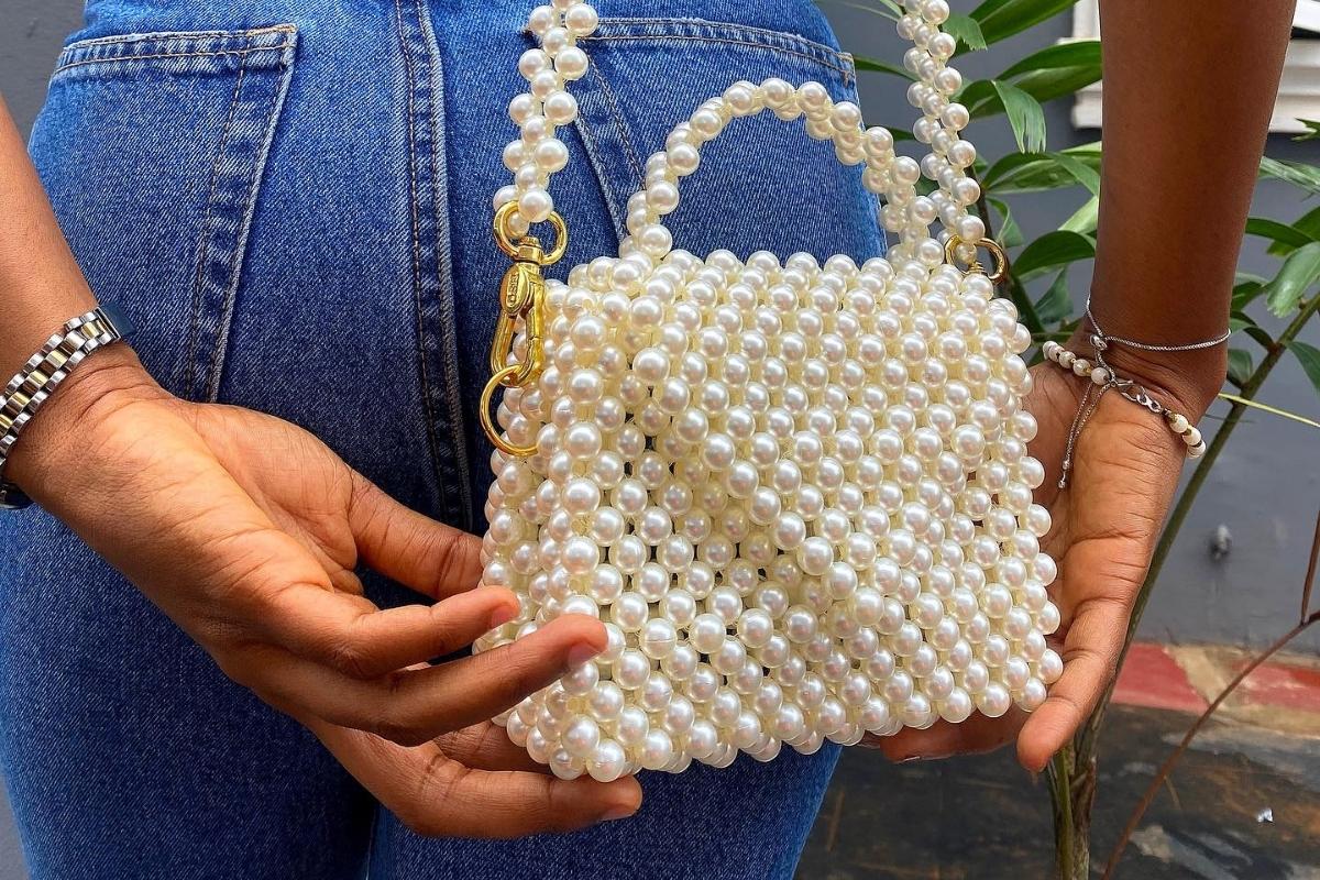 Personalize com Bordados de Linhas e Miçangas - inspiração 1