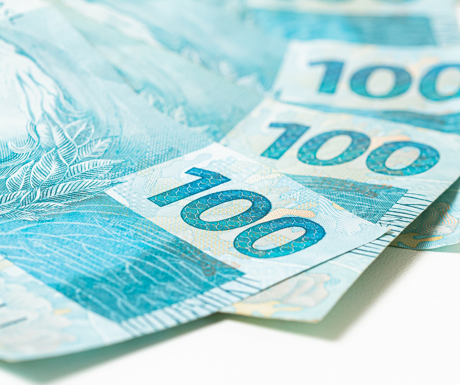 Comece um desafio financeiro: Poupe R$ 100 por mês e veja seu dinheiro crescer - inspiração 2