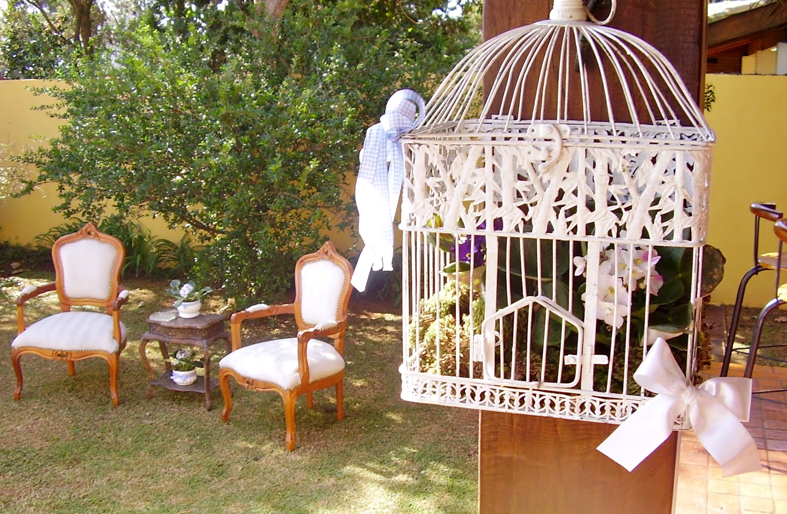 Varandas e Jardins: Integrando o Vintage ao Ar Livre - inspiração 3