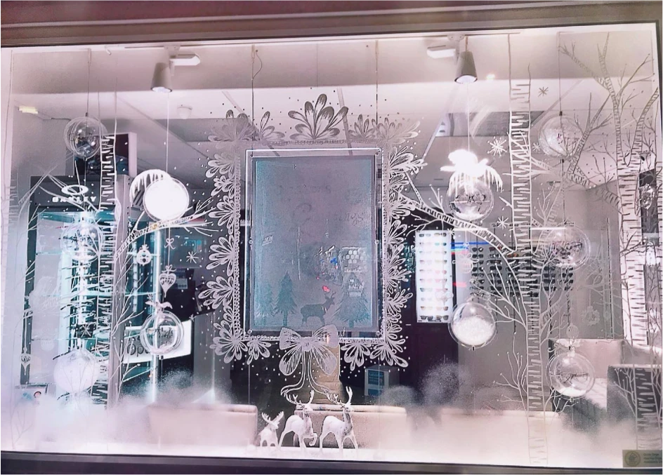 Vitrine Impactante: O Cartão de Visitas da Sua Ótica - inspiração 3