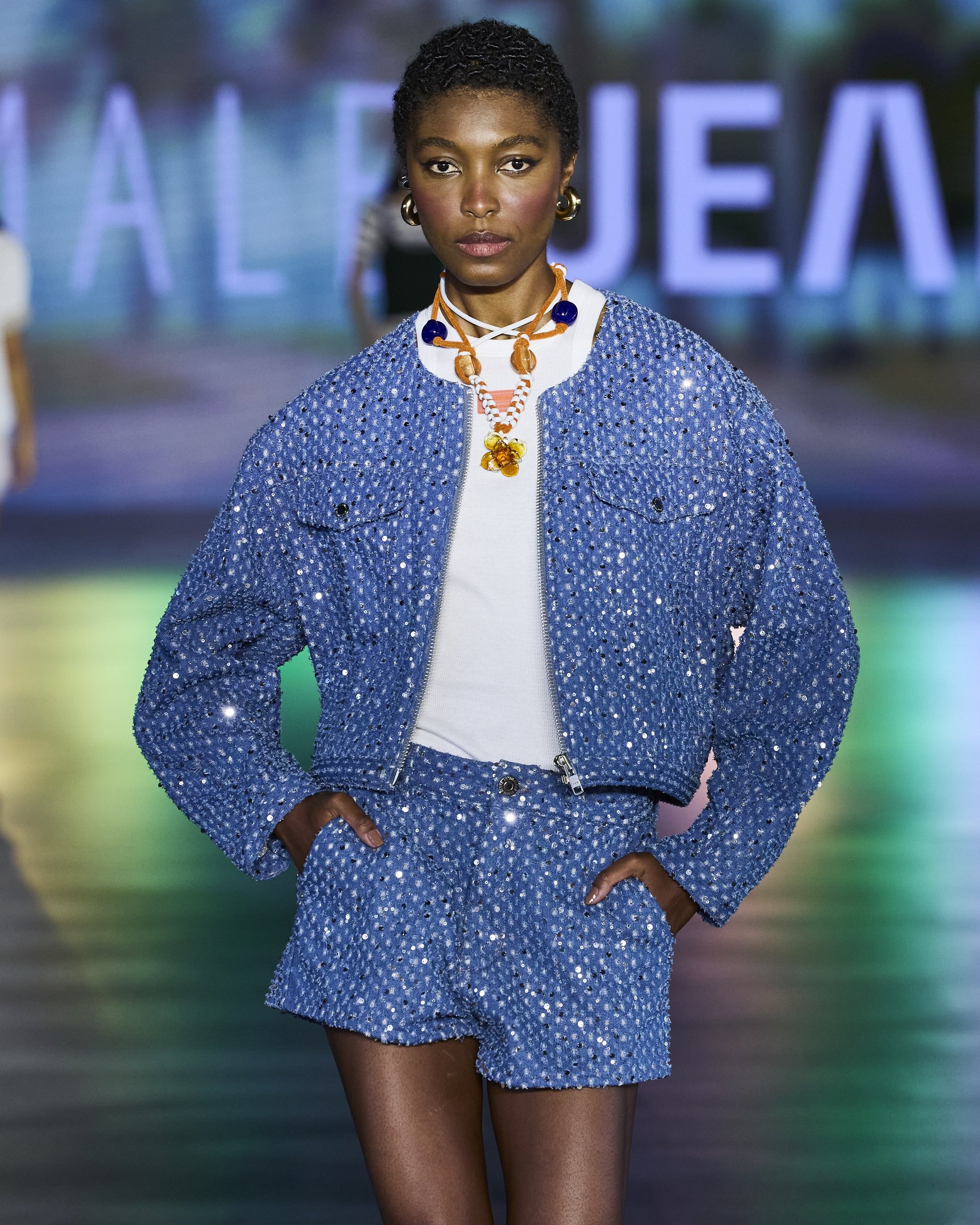 Comprimento Mini e Midi: Versatilidade Para Todas as Ocasiões - inspiração 1