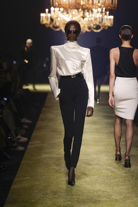 Combinando Ombreiras com Diferentes Tipos de Tecidos: A Arte da Harmonia - inspiração 2