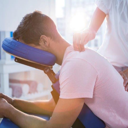 Acupressão em Casa: Sequência Simples para Dores de Cabeça Tensionais - inspiração 1