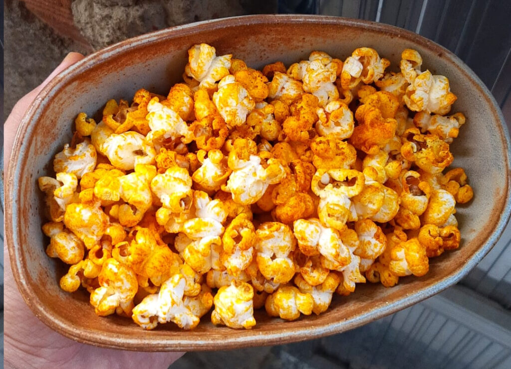 A Montagem Final: Como Deixar Sua Pipoca Perfeita - inspiração 1