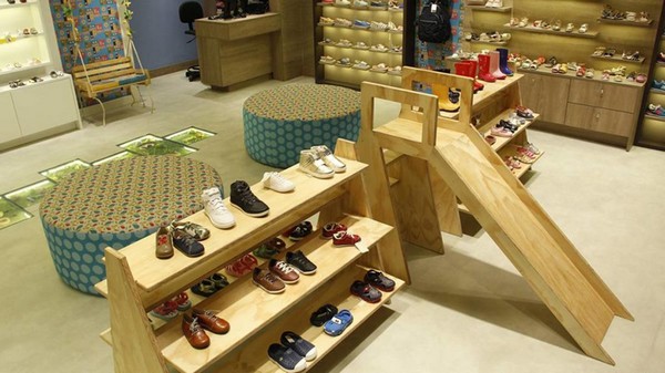 Sinalização Criativa: Guiando com Charme e Personalidade - inspiração 2