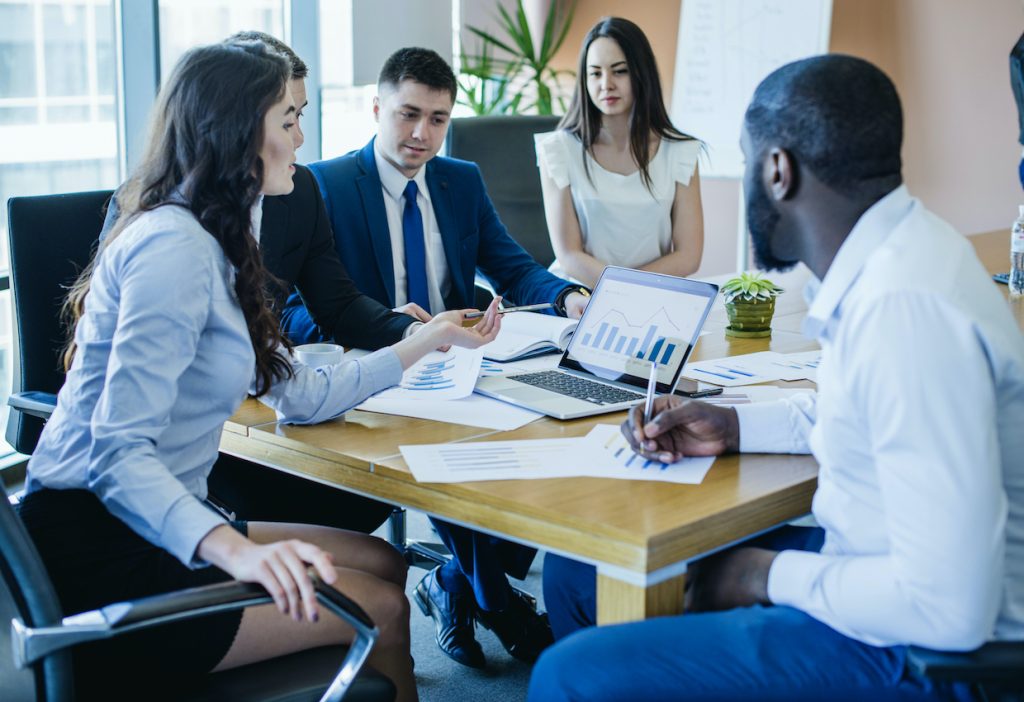 Habilidades Essenciais que um Bom Consultor de Investimentos Deve Ter - inspiração 2