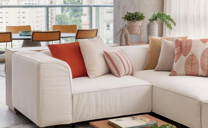 almofadas decorativas para sofá de canto