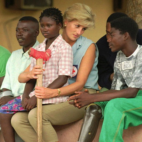 Altruísmo e Saúde Mental: Os Benefícios de Ajudar o Próximo