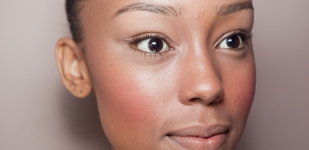 blush nars talc free