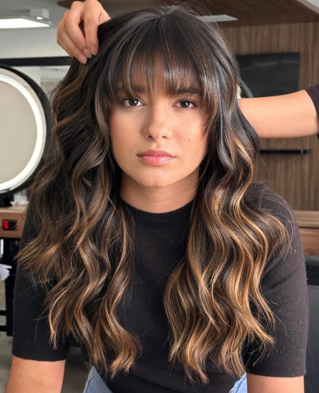 cabelo longo feminino ressecado pontas duplas soluções