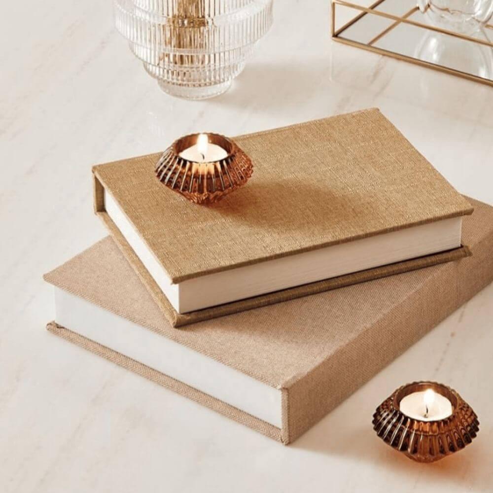 Transforme seu escritório com caixas organizadoras estilo livro