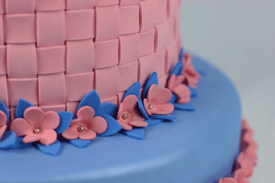 5 Ideias de Temas para Bolo Fake em EVA