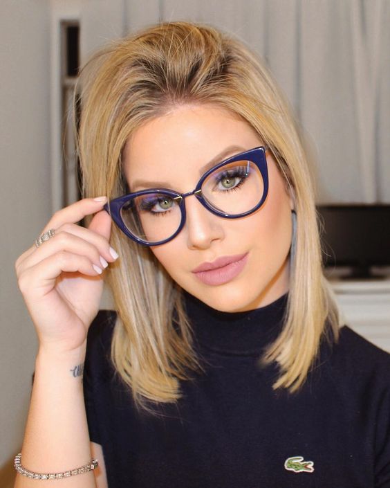 Como escolher a armação de óculos ideal para o seu rosto