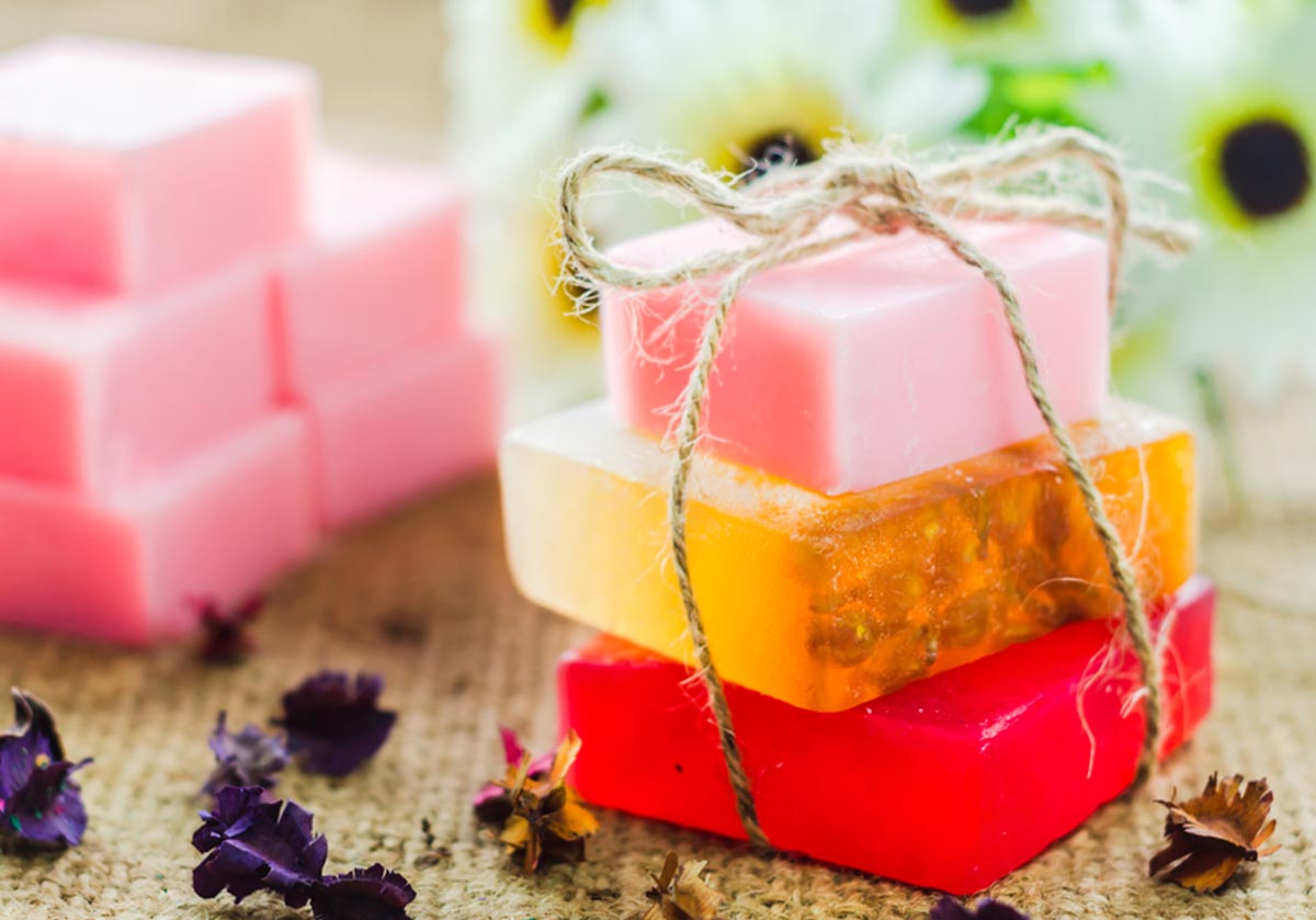 Guia completo de corantes para saboaria