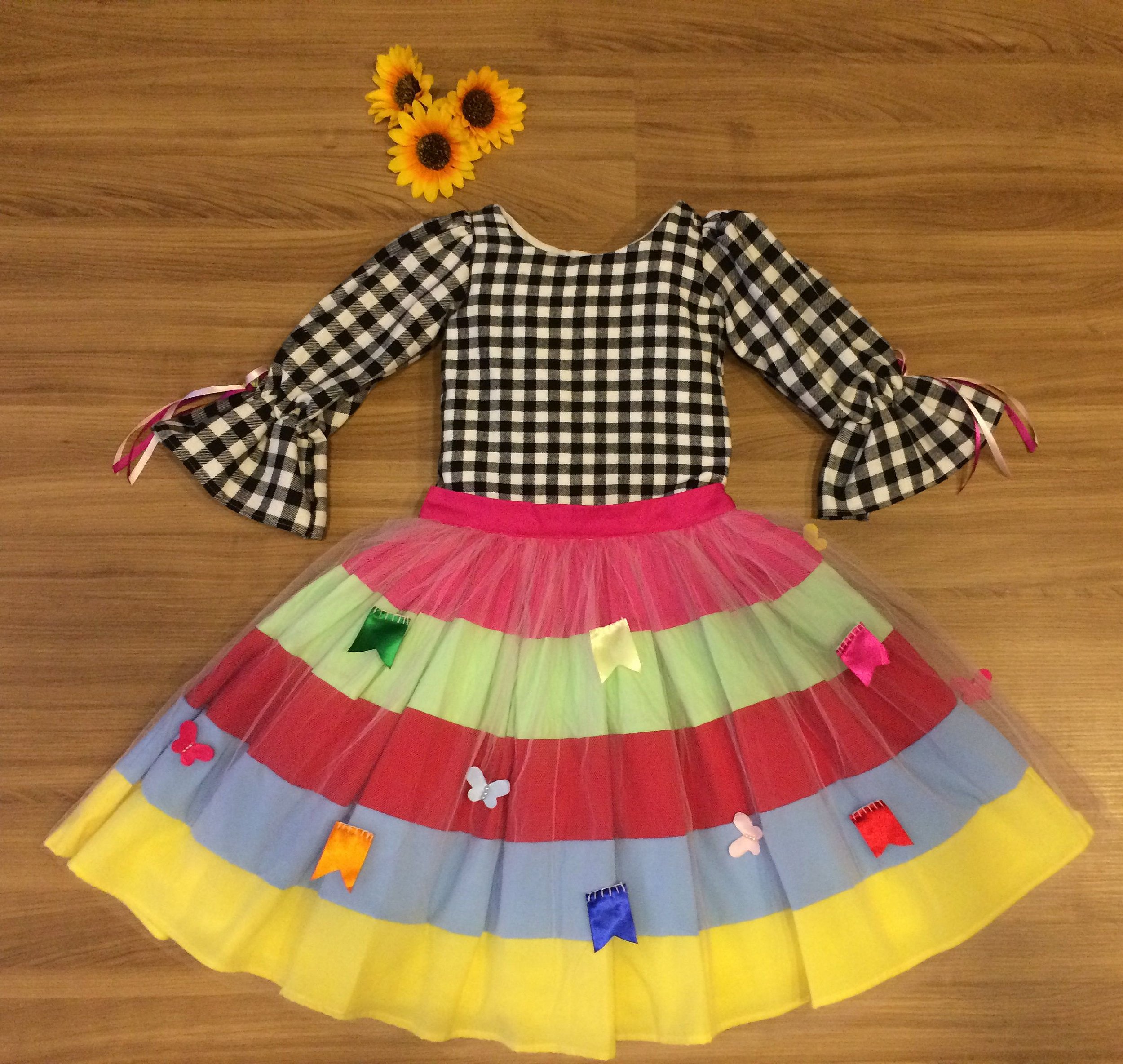 Tecidos ideais para vestido de festa junina infantil