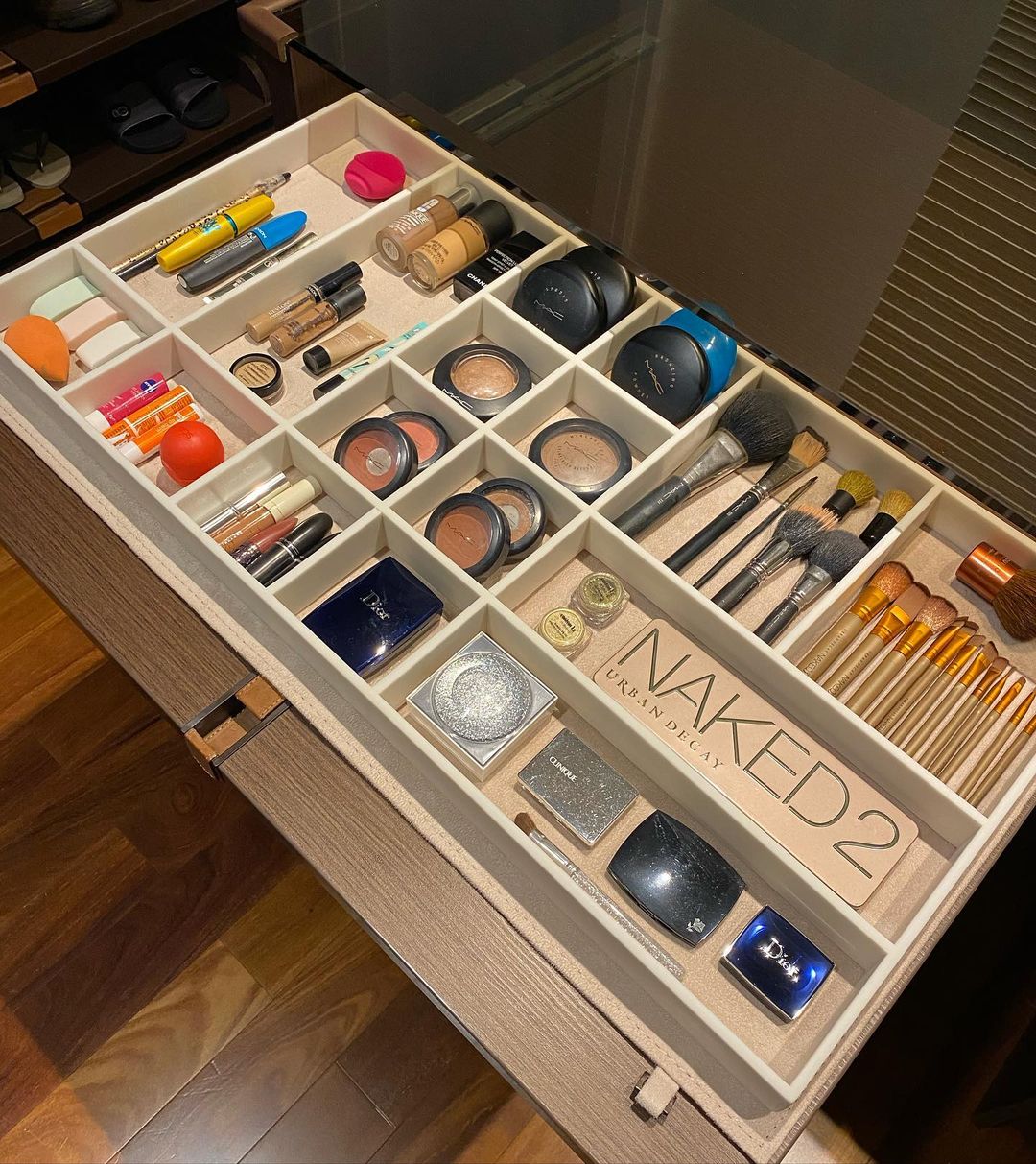 como guardar maquiagem