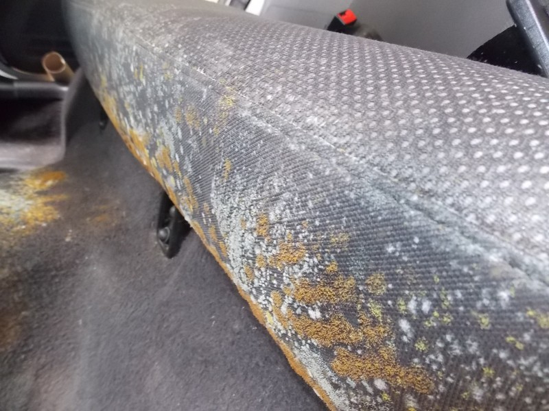 Como Usar Bicarbonato de Sódio para Limpar o Carro