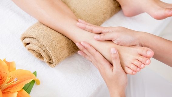 Os Melhores Cremes Hidratantes para Pés Ressecados: Um Guia Completo