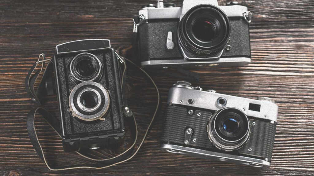 decoração com câmeras antigas