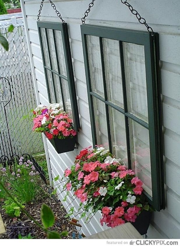 Decoração de jardim com janelas: um toque campestre