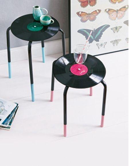 ideias de decoração com discos de vinil para sala