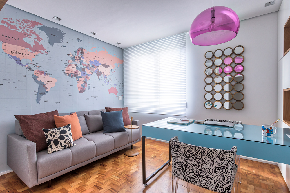 decoração agência viagens moderna versus vintage