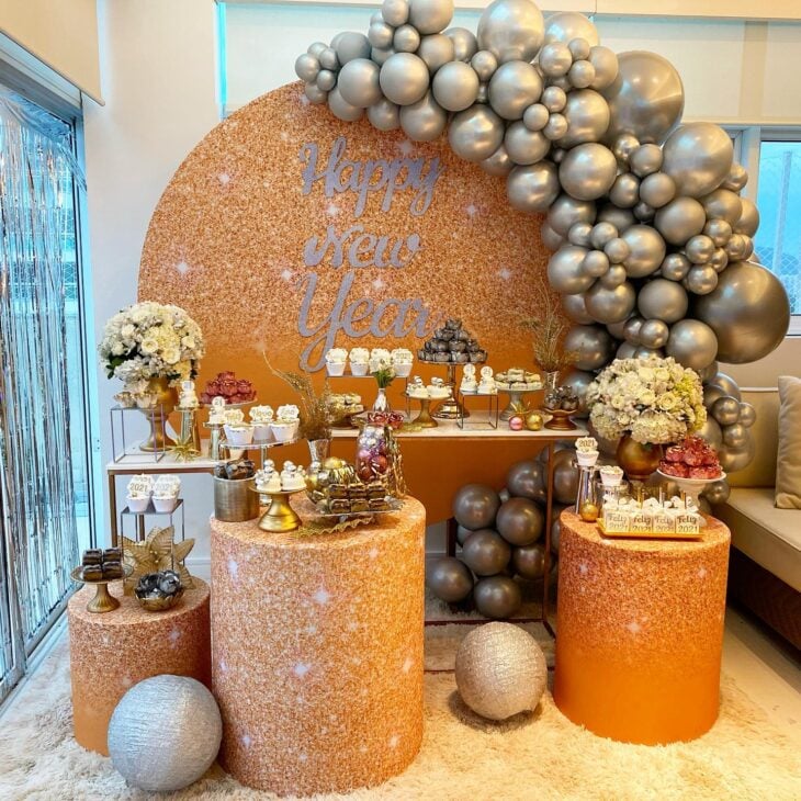 DIY: Decoração de Mesa de Ano Novo Econômica