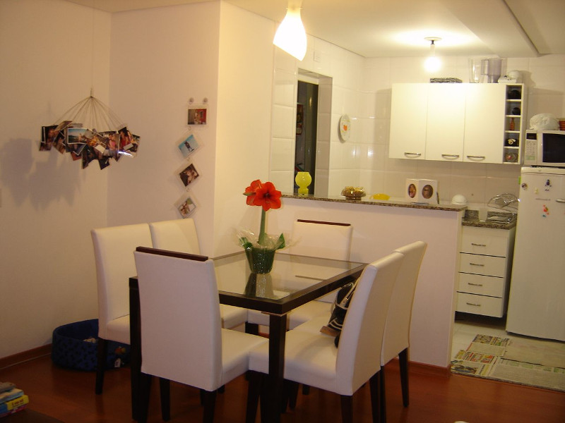 Como usar espelhos para ampliar ambientes