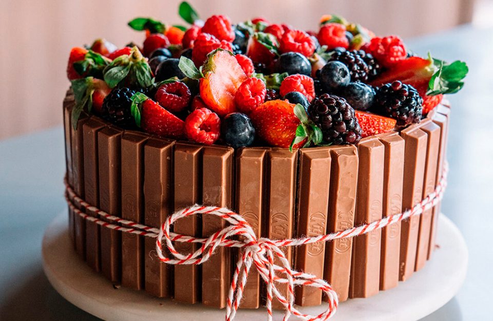 quanto custa decorar uma confeitaria pequena