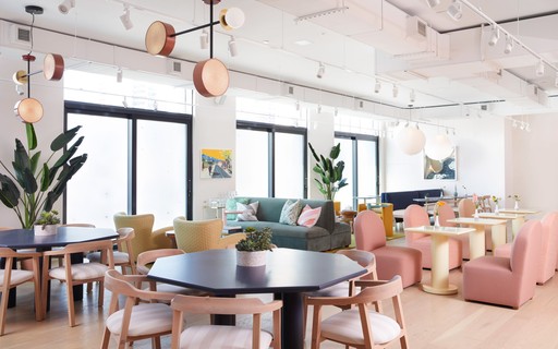 mobiliário ergonômico versus flexível coworking