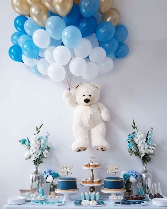 decoracao de festa simples para mesa de bolo