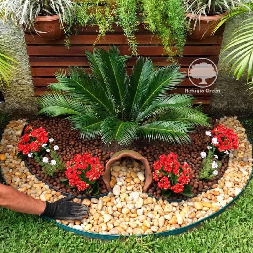 jardim rústico com pedras