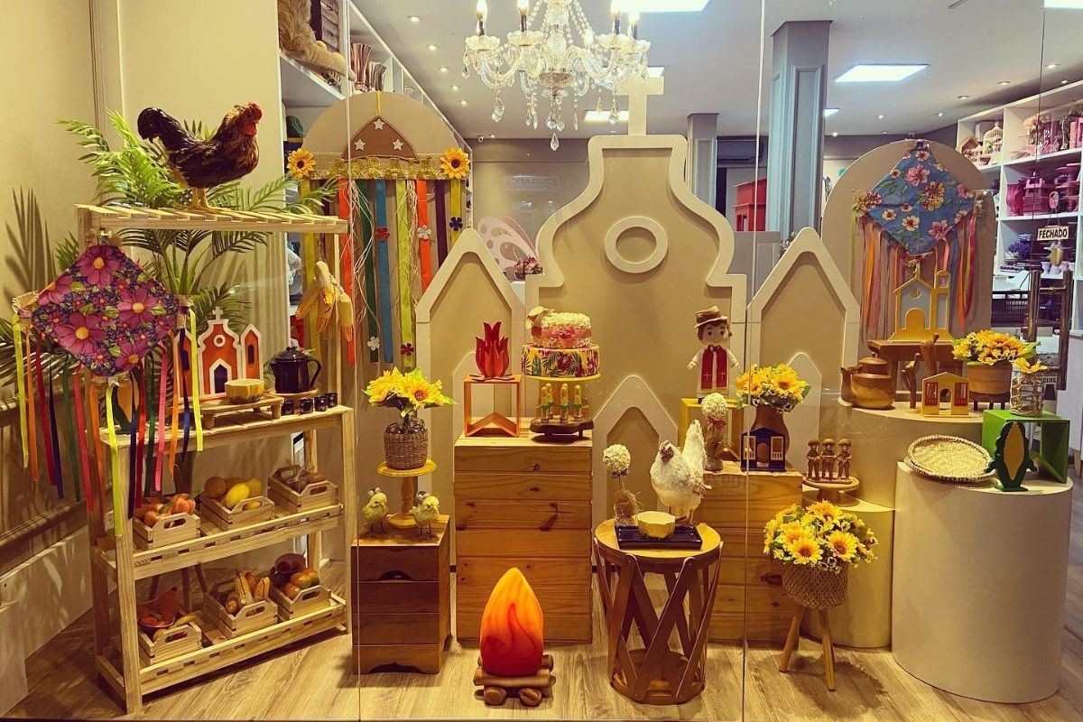 decoração de loja de artigos para festa