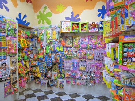 ideias de decoração para loja de brinquedos