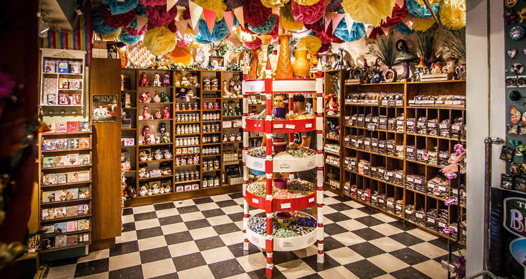 custo decoração loja de doces barata