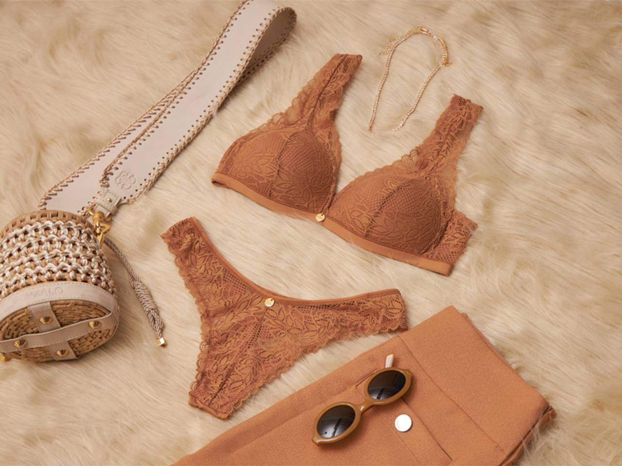 como decorar provador de loja de lingerie