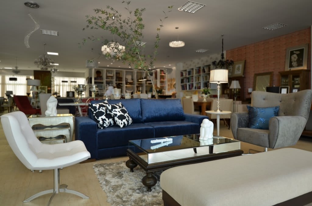 Layout Estratégico: Guie seus Clientes pela Loja de Móveis