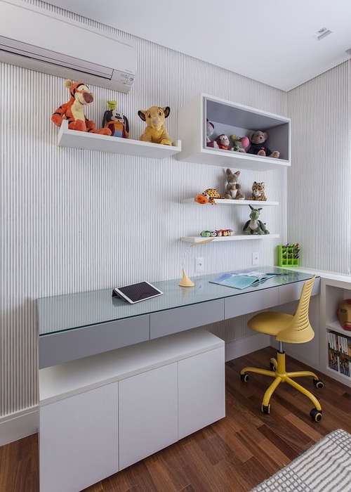 decoração de mesa de estudos