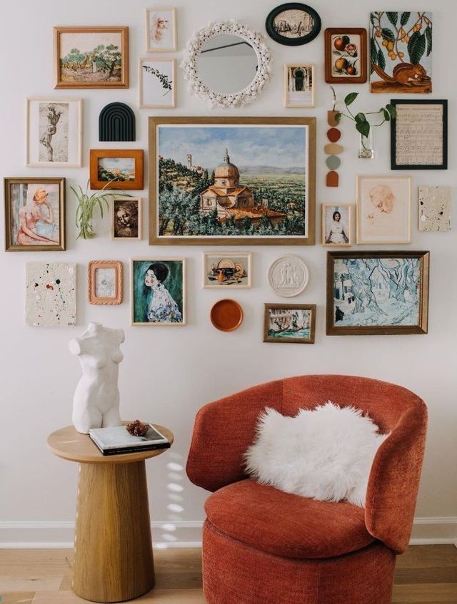 erros comuns ao montar galeria de parede