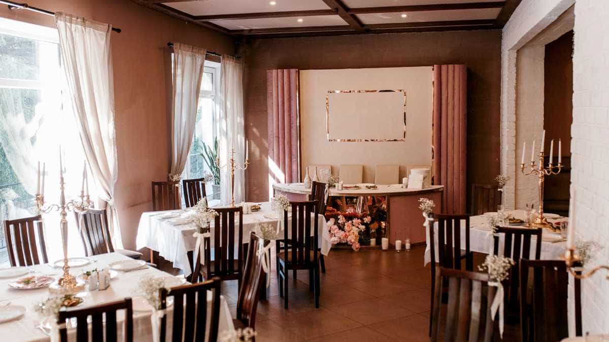 quanto custa decorar um salão de festas