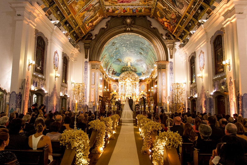 quanto custa a decoração de igreja para casamento simples