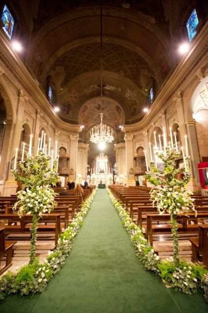 como fazer arranjos de flores para igreja casamento simples