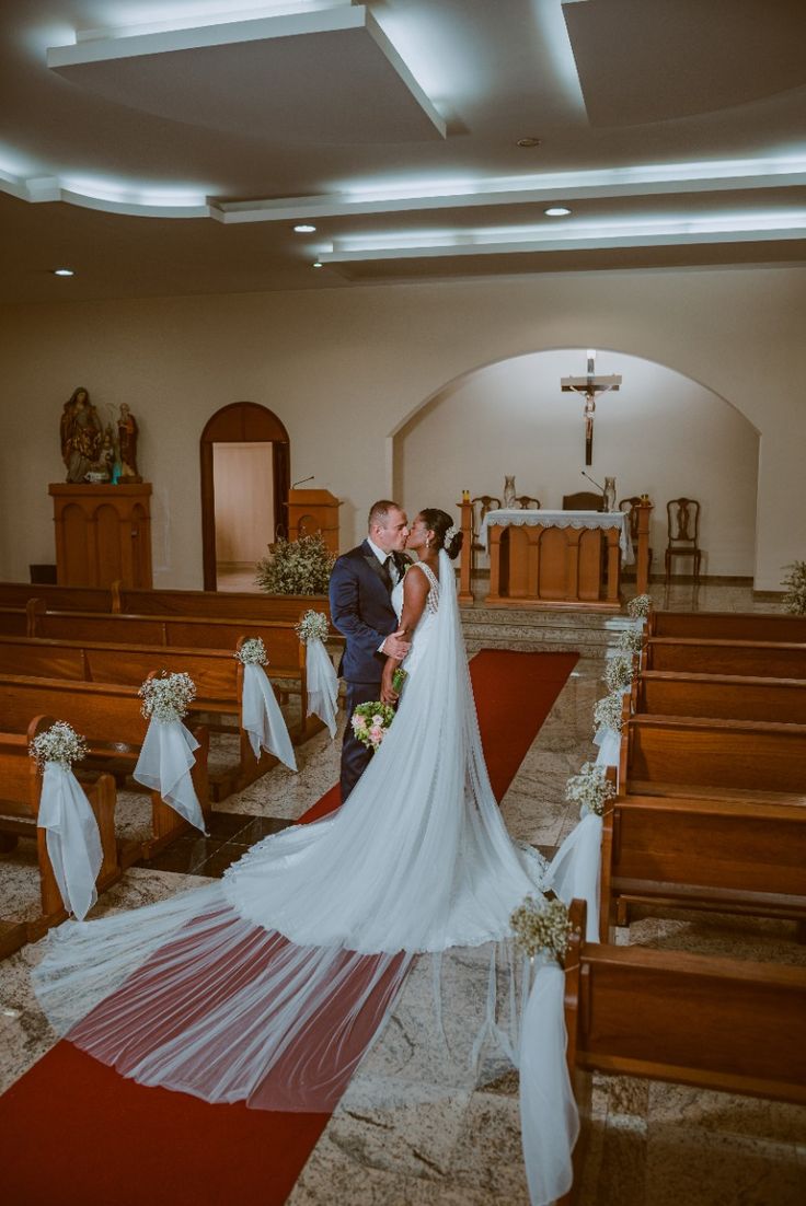 erros comuns na decoração de igreja para casamento econômico