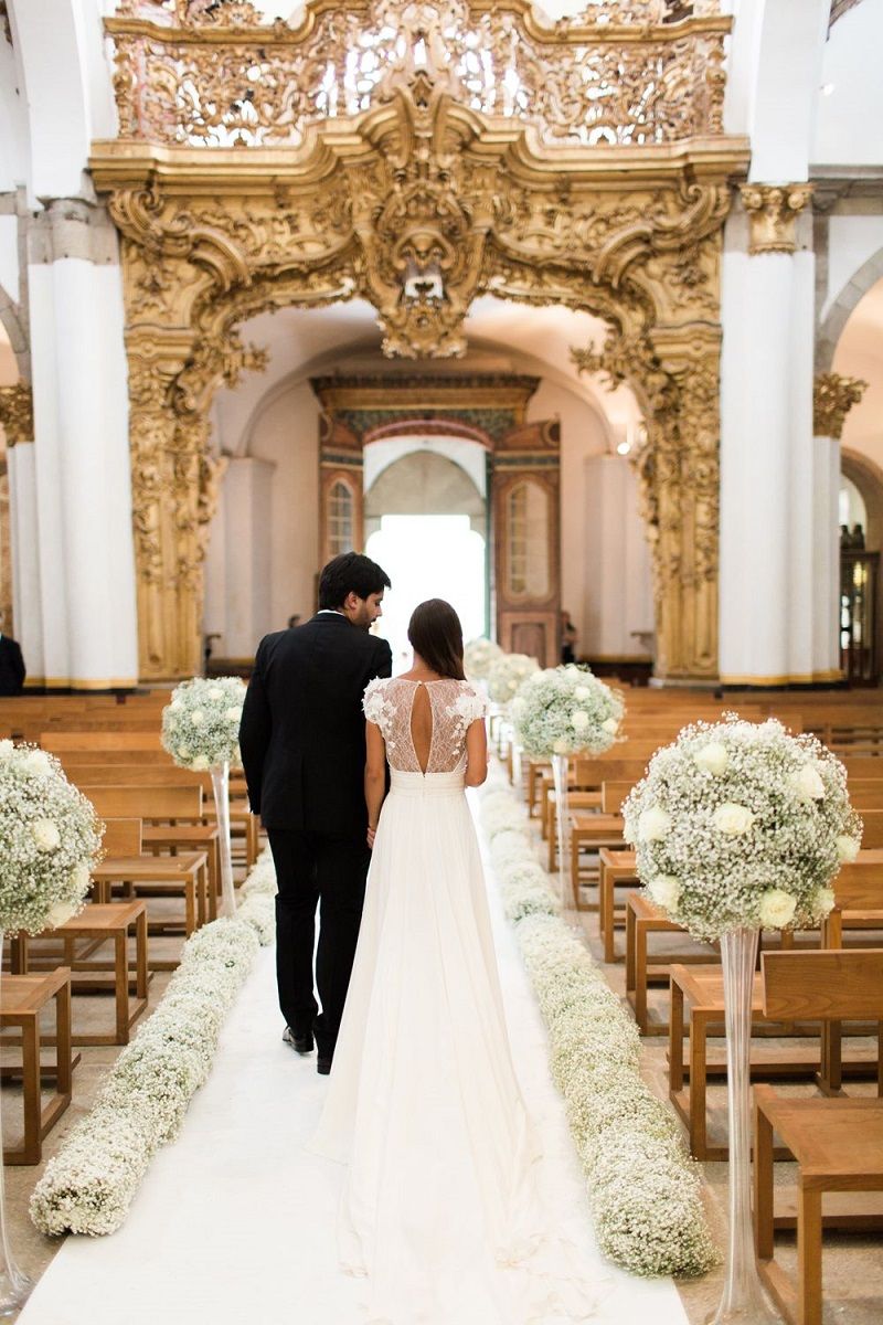 ideias de decoração de igreja para casamento simples e romântico